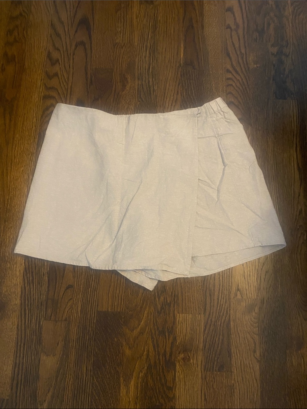 Old Navy Cream Women's Skort